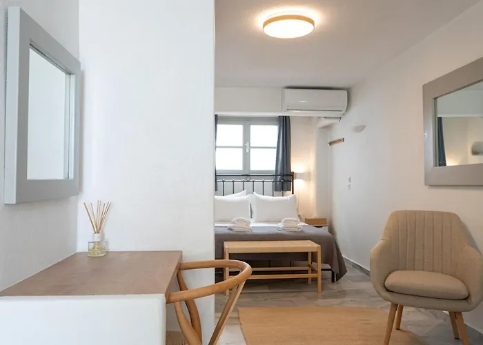 White W2 New In * נאוסה